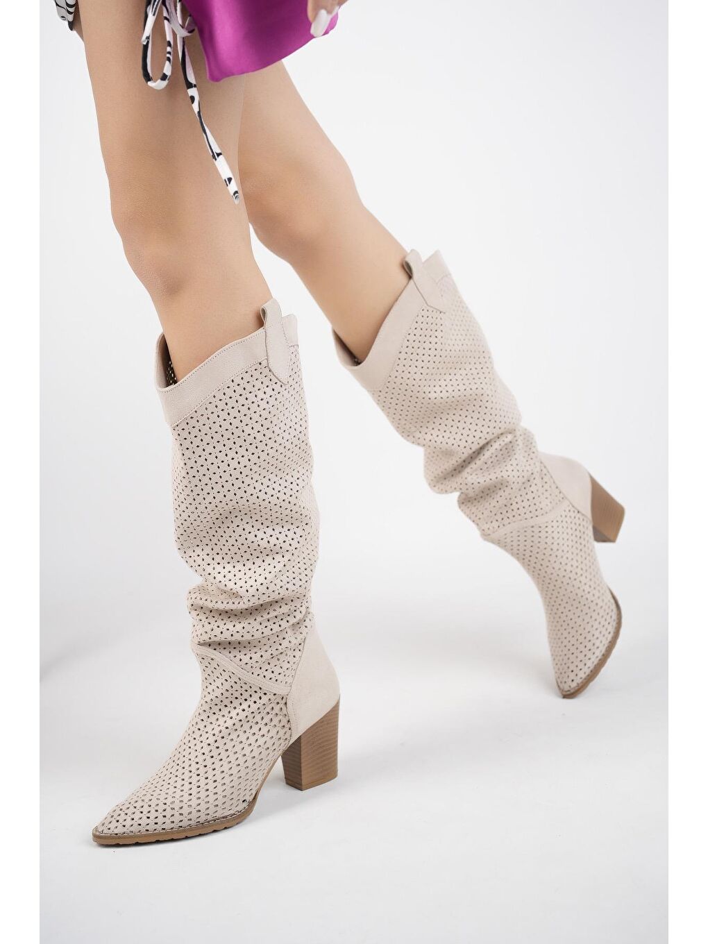 Bej Maryland  Kadın Lazer Kesim Şık Tarz ve Rahat Yazlık Çizme-2