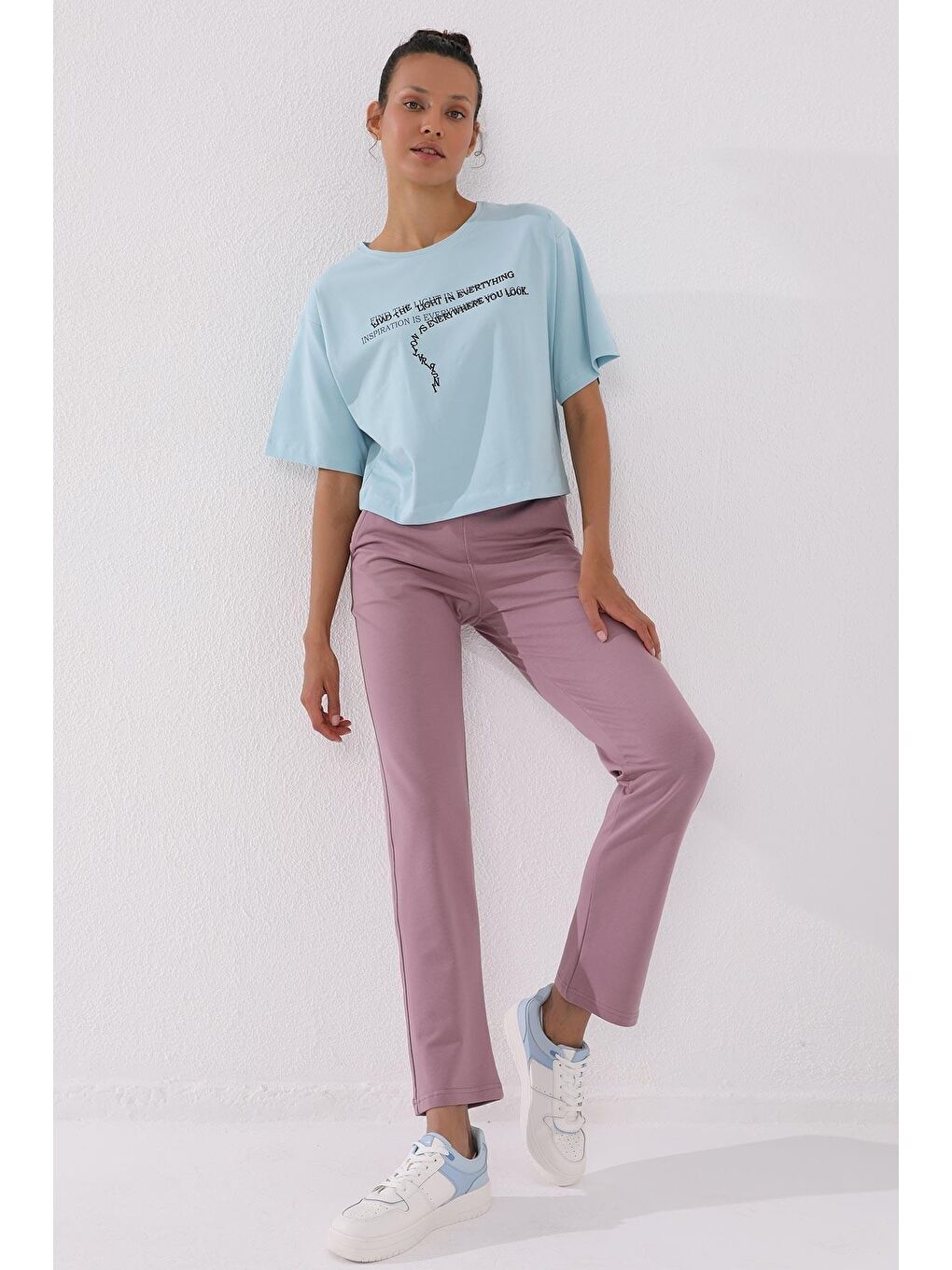 Pembe Gül Kurusu Yüksek Bel Cepli Rahat Form Klasik Paça Kadın Eşofman Alt - 94584-4