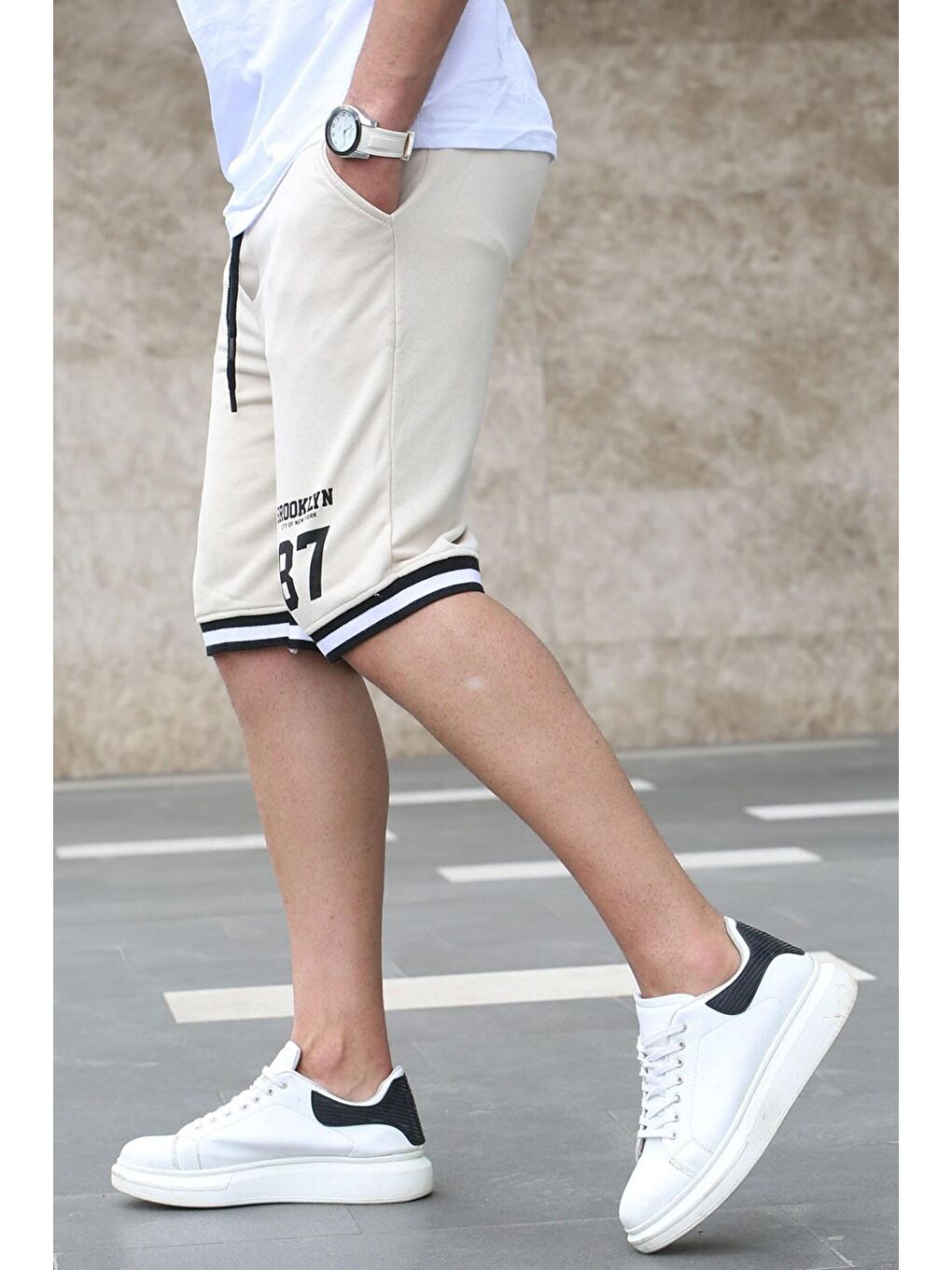 Bej Erkek Regular Fit Şort 5405-2