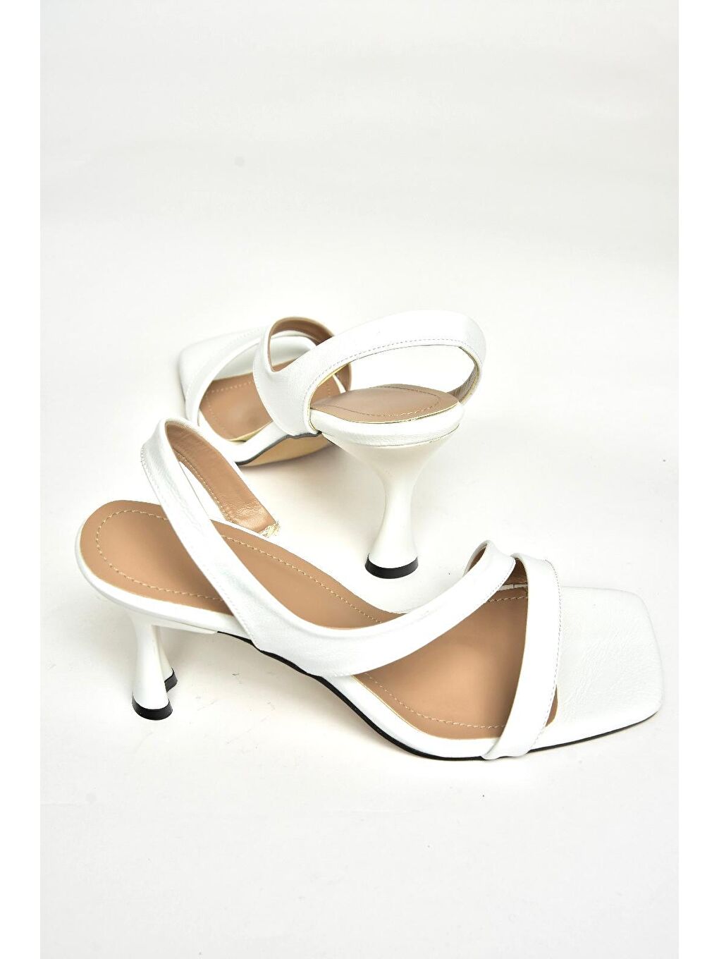 U4040700 Beyaz Kadın Topuklu Ayakkabı-2