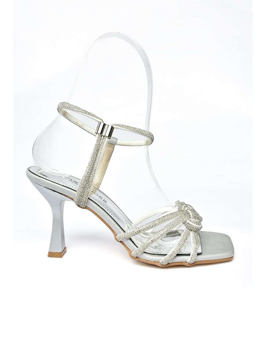 Gri P246000504 Gümüş Saten Kumaş İnce Topuklu Kadın Abiye Ayakkabı-4