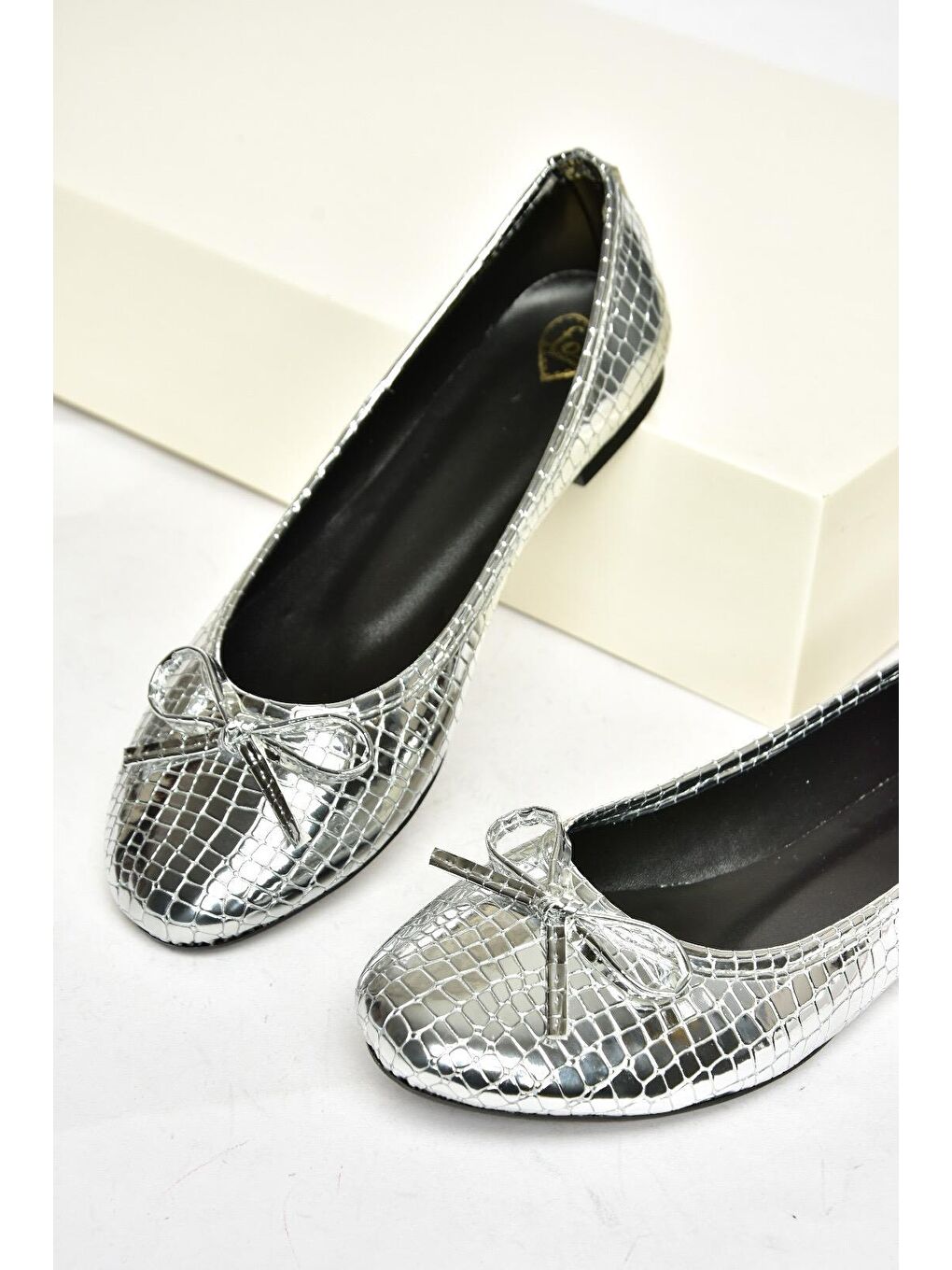 Fox Shoes Gri S7260563 Gümüş Kadın Babet - 2