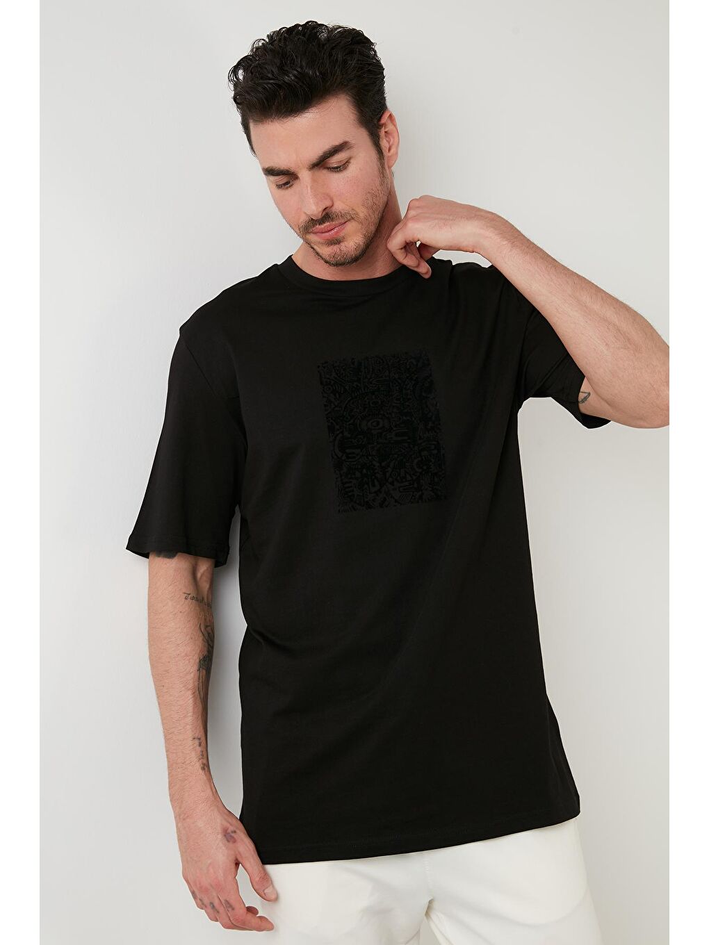 Siyah Pamuklu Oversize Bisiklet Yaka T Shirt 5727400-1