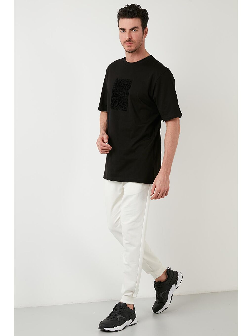 Siyah Pamuklu Oversize Bisiklet Yaka T Shirt 5727400-3