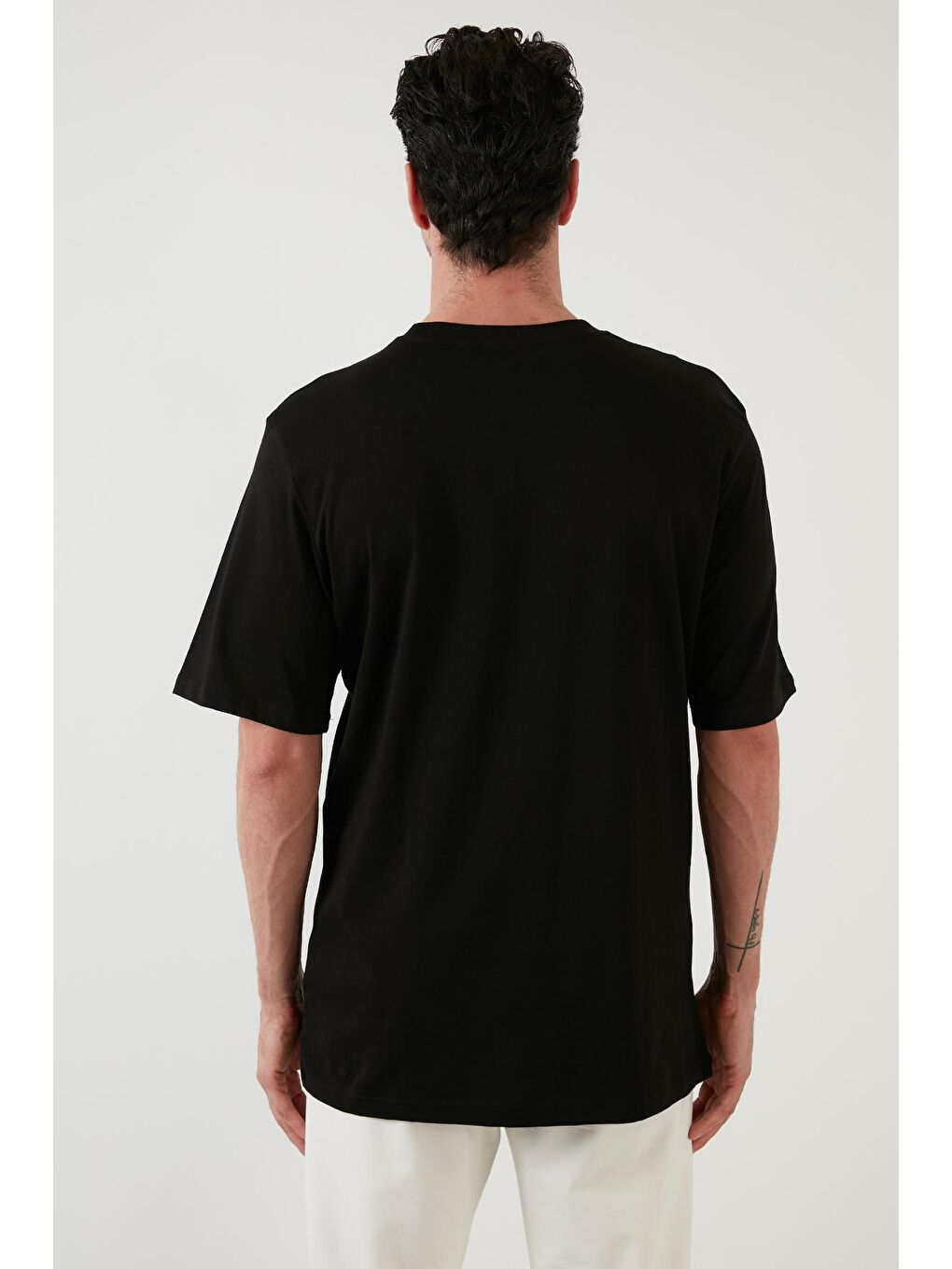 Siyah Pamuklu Oversize Bisiklet Yaka T Shirt 5727400-4