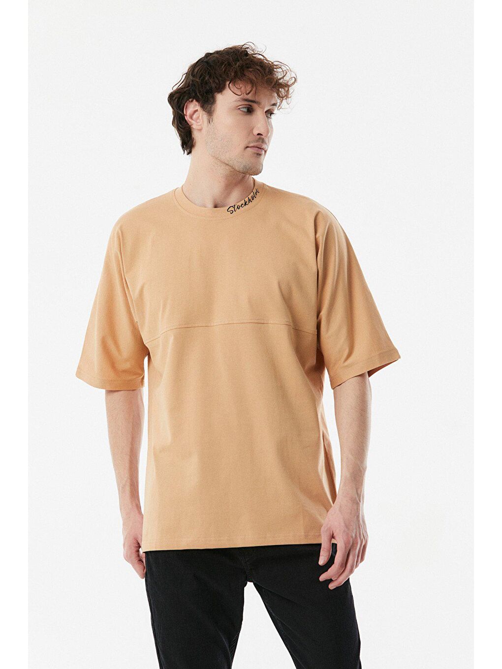 Sarı Baskılı Bisiklet Yaka Oversize Tişört-2