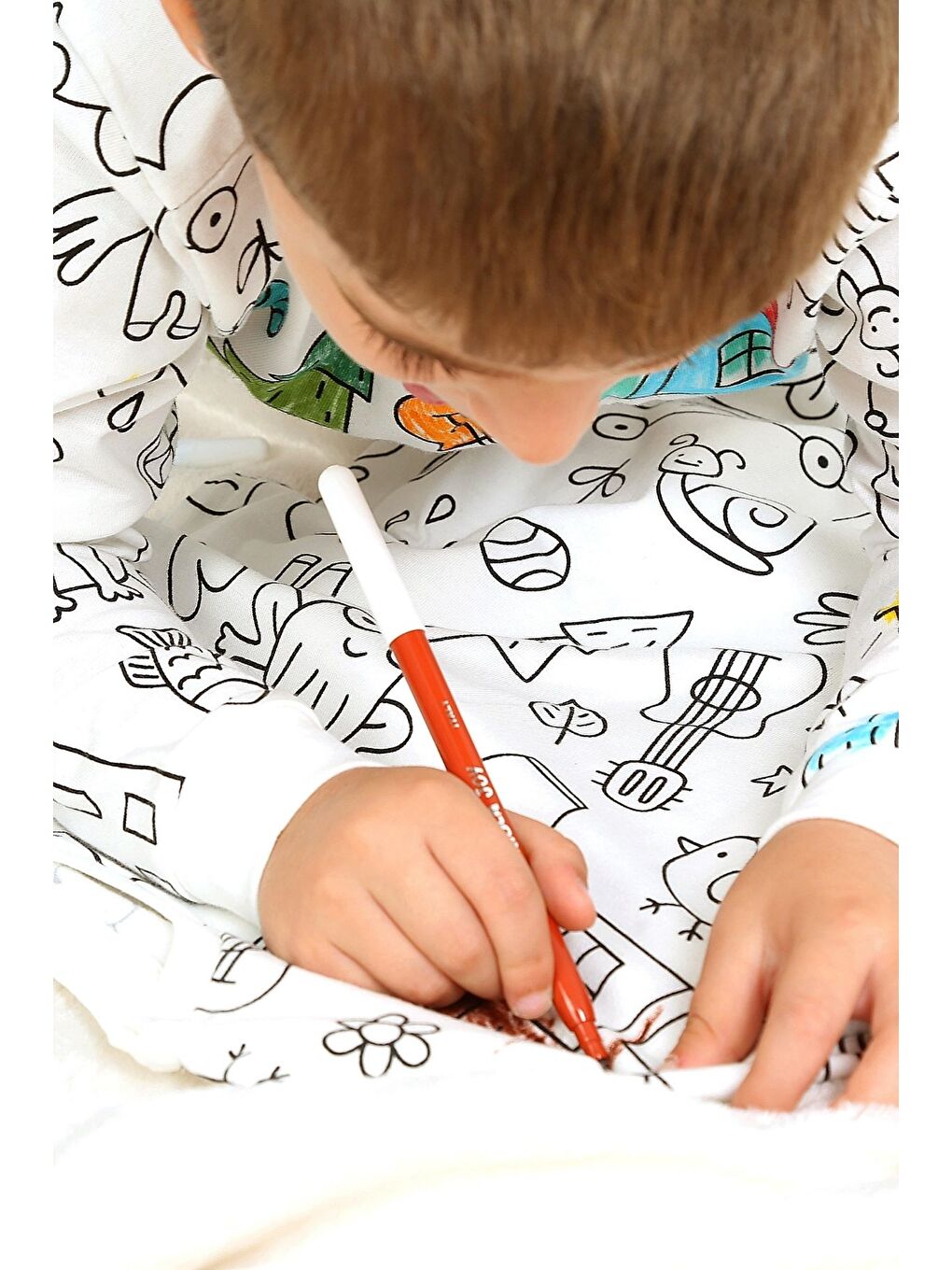 Beyaz Uzun Kollu Kalem Hediye Boyanabilir Çocuk Pijama Takımı-2