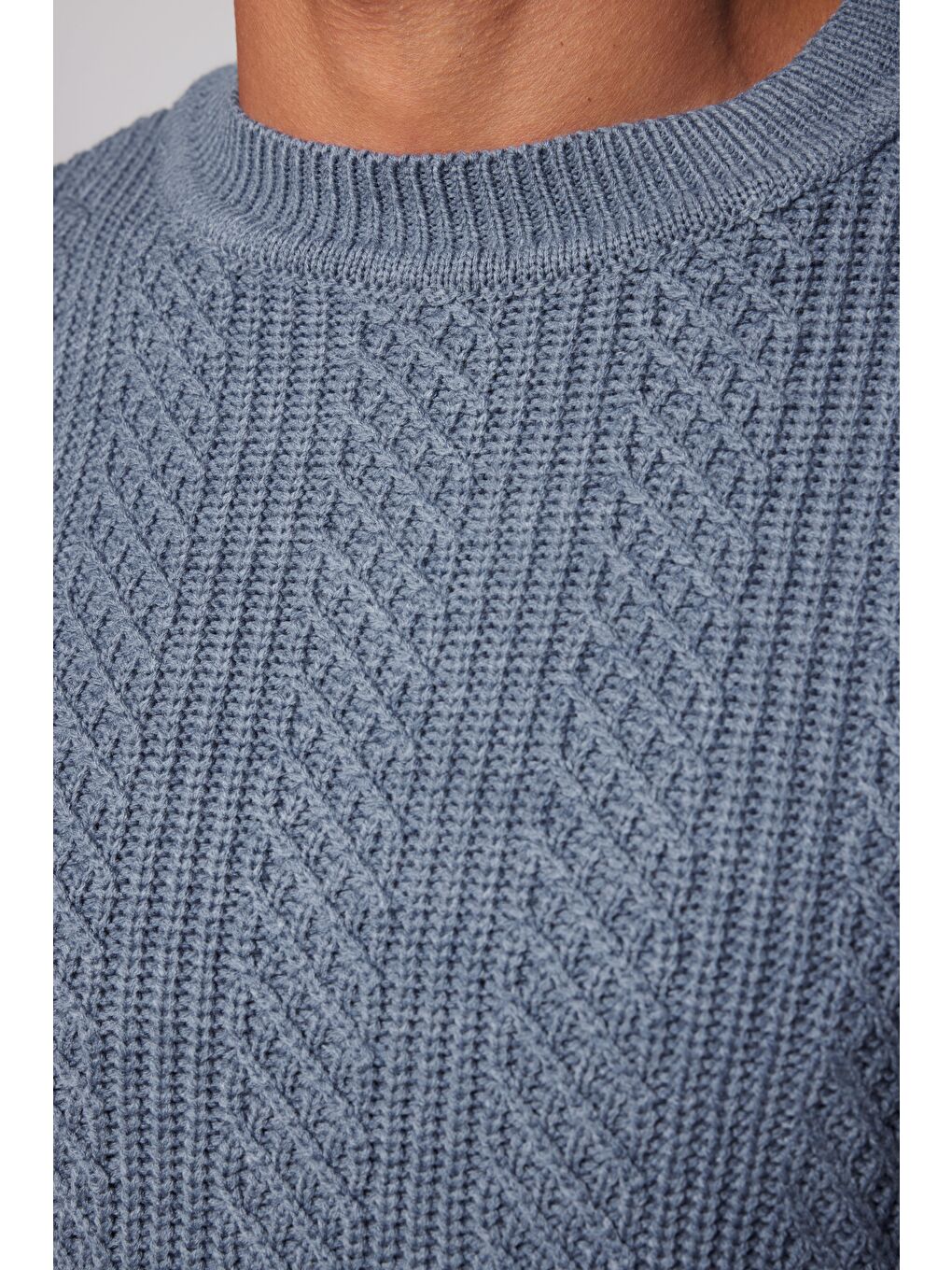 Erkek Slim Fit Bisiklet Yaka Desenli İndigo Kazak-3