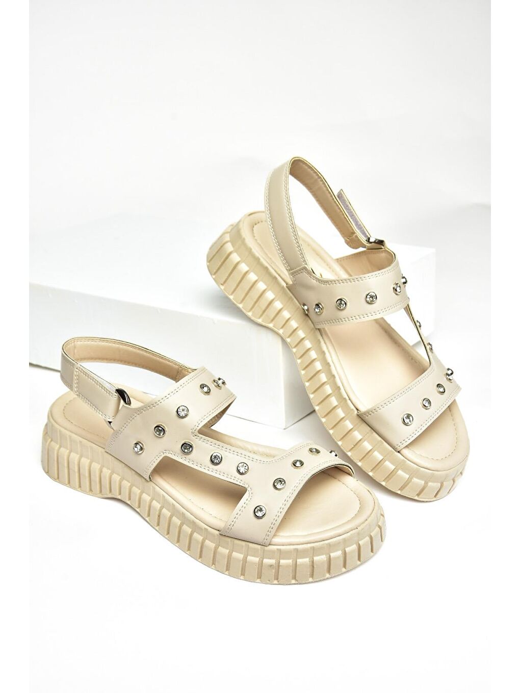 S6105766 Bej Kadın Sandalet-1