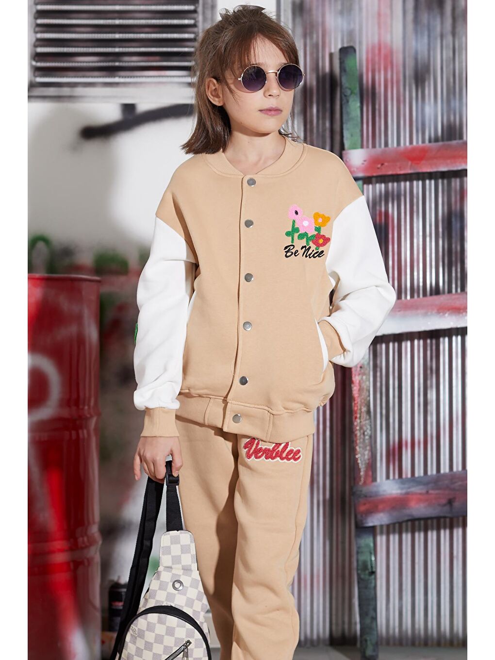 Ekru Krem Çiçekli Kolej Ceketli Kız Çocuk Şardonlu Eşofman Takımı 16820-1