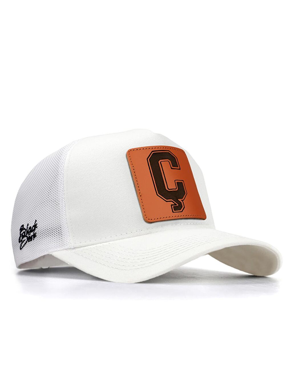 V1 Trucker Ç Harf - 3 Kod Logolu Unisex Beyaz Şapka (Cap)