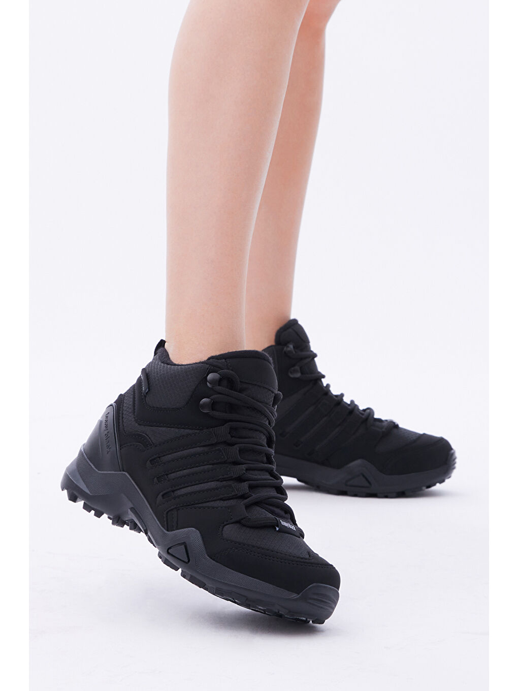 Unisex Siyah Rahat Kalıp Yanı Şerit Detaylı Bağcıklı Trekking Bot-1