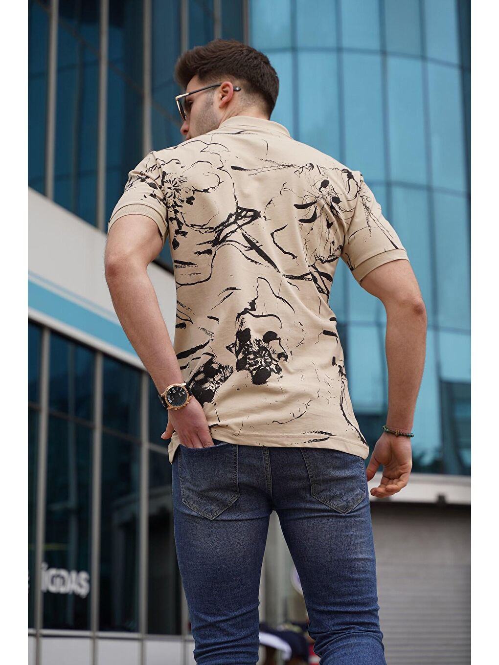 Bej Desenli Polo Yaka Erkek Tişört-1