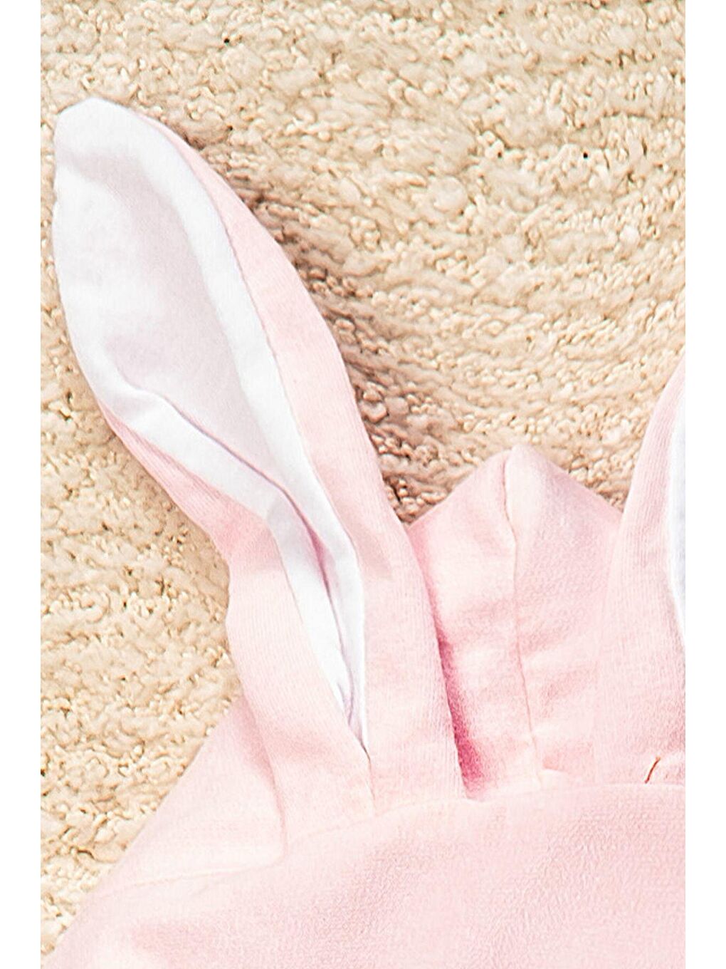 Pembe Ponponlu Tavşan Nakışlı Fermuarlı Kulaklı Bebek Tulumu-4