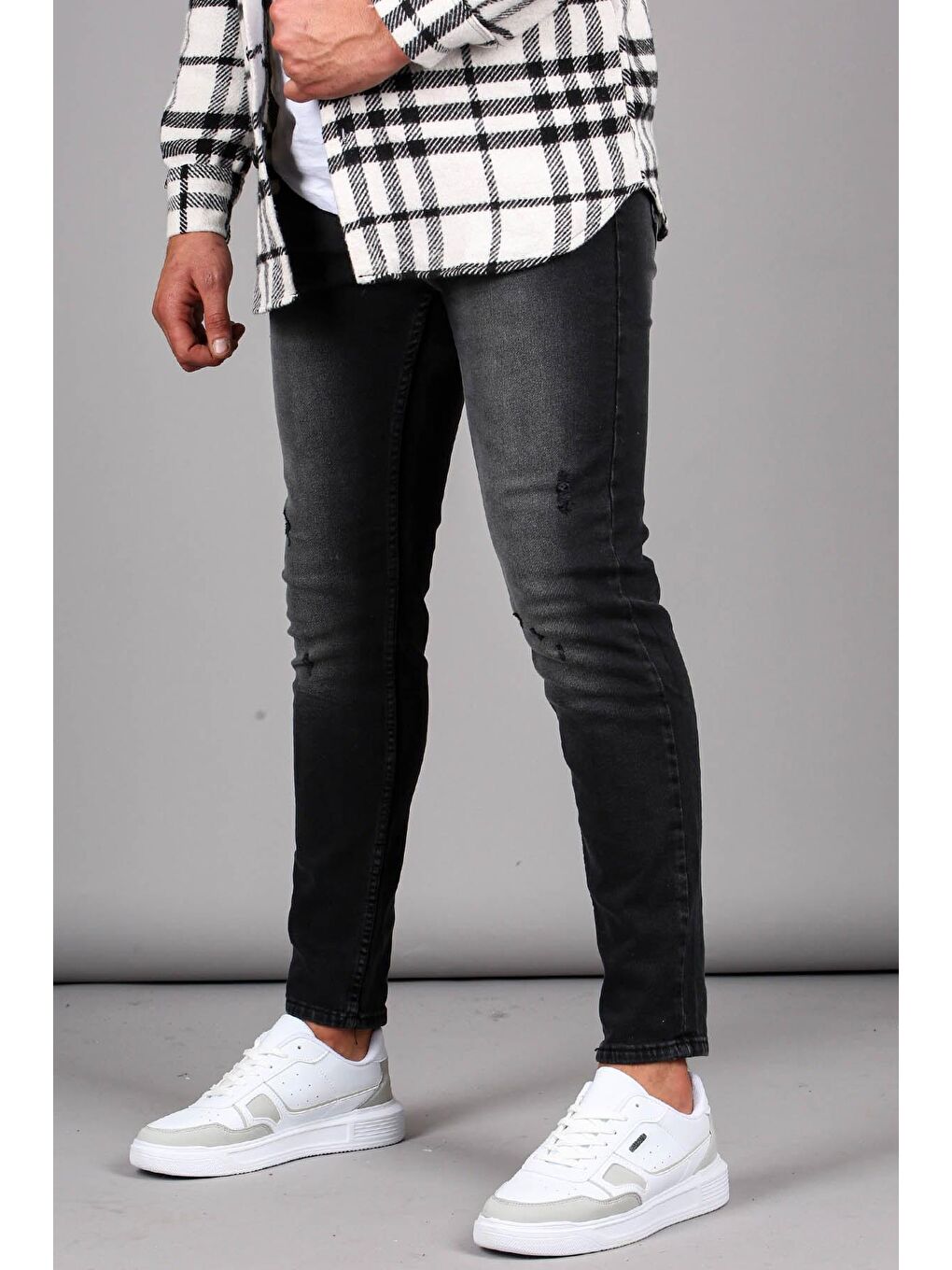 Düz Paça Rahat Kesim Erkek Siyah Jeans 6330-1