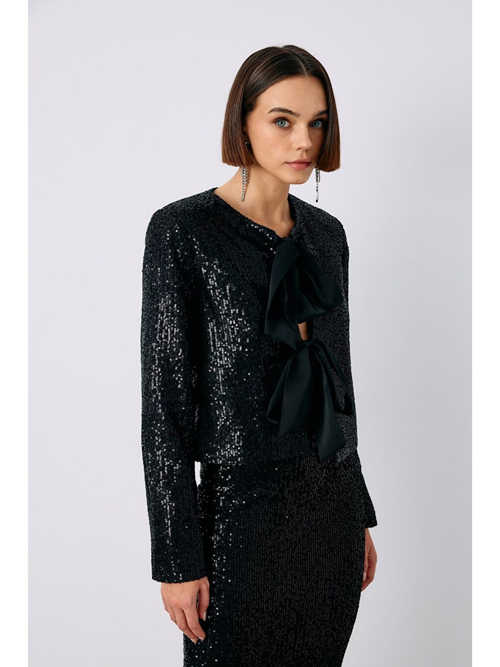 Payetli Kısa Ceket - Siyah-4