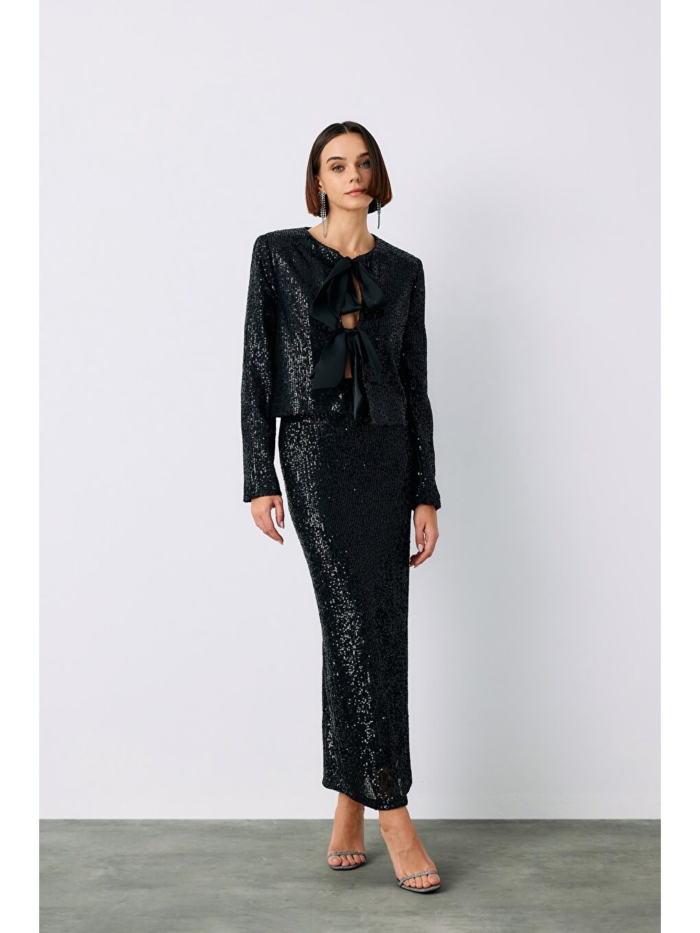 Payetli Kısa Ceket - Siyah-5