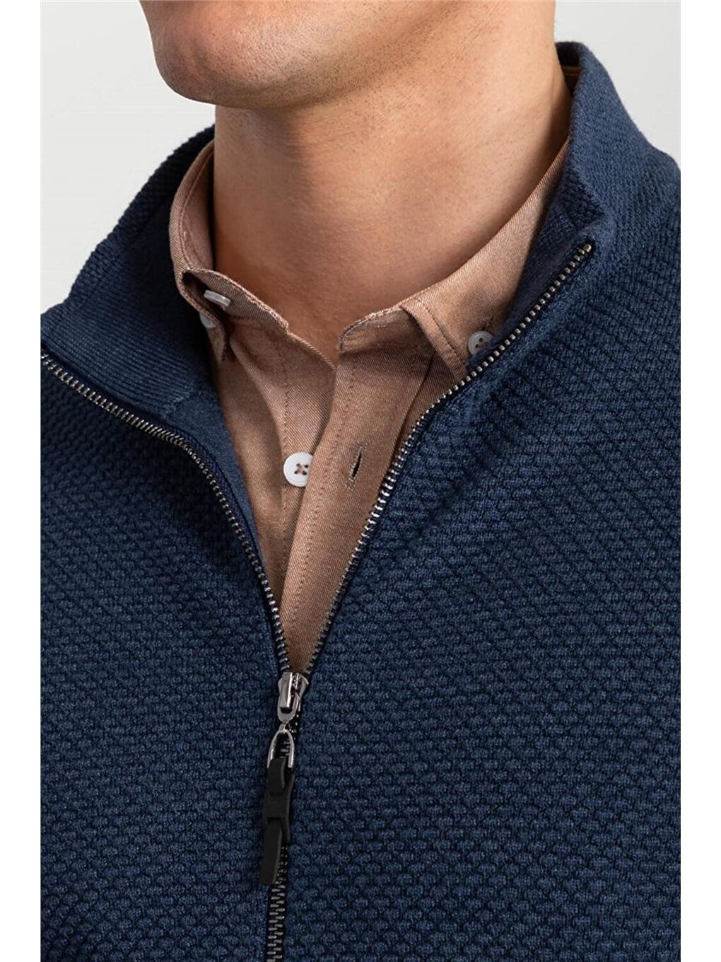 Erkek Standart Fit Normal Kesim Desenli Yarım Balıkçı Yaka Fermuarlı İndigo Hırka-3