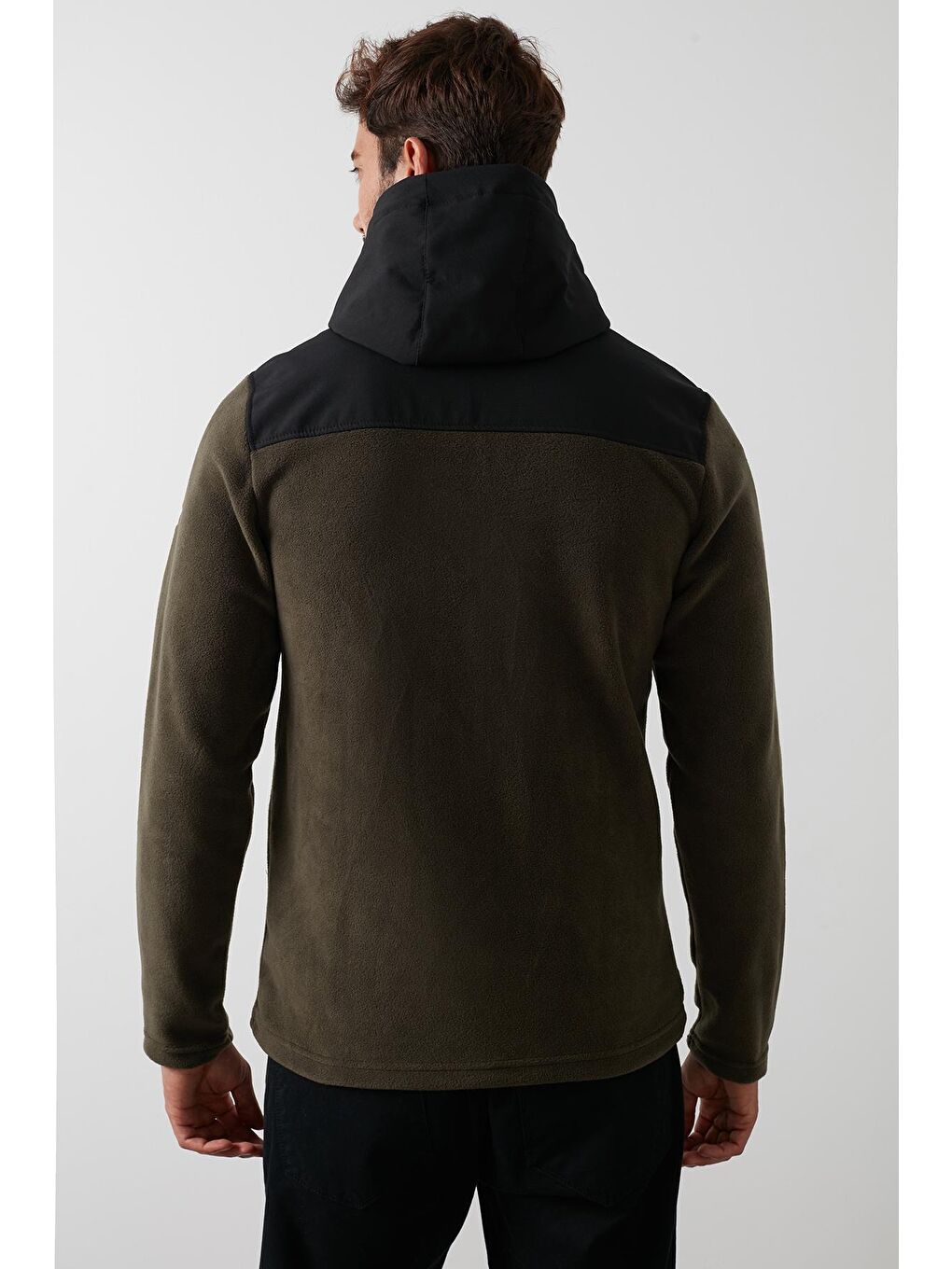 Siyah Kapüşonlu Dik Yaka Şardonlu Slim Fit Erkek Sweatshirt 5655268-4