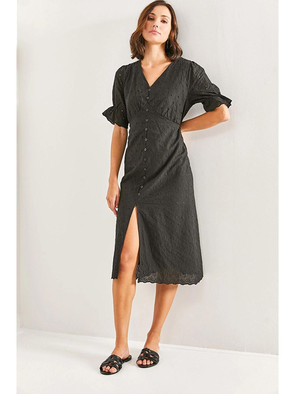 Siyah Kadın Önden Düğmeli Fisto Elbise