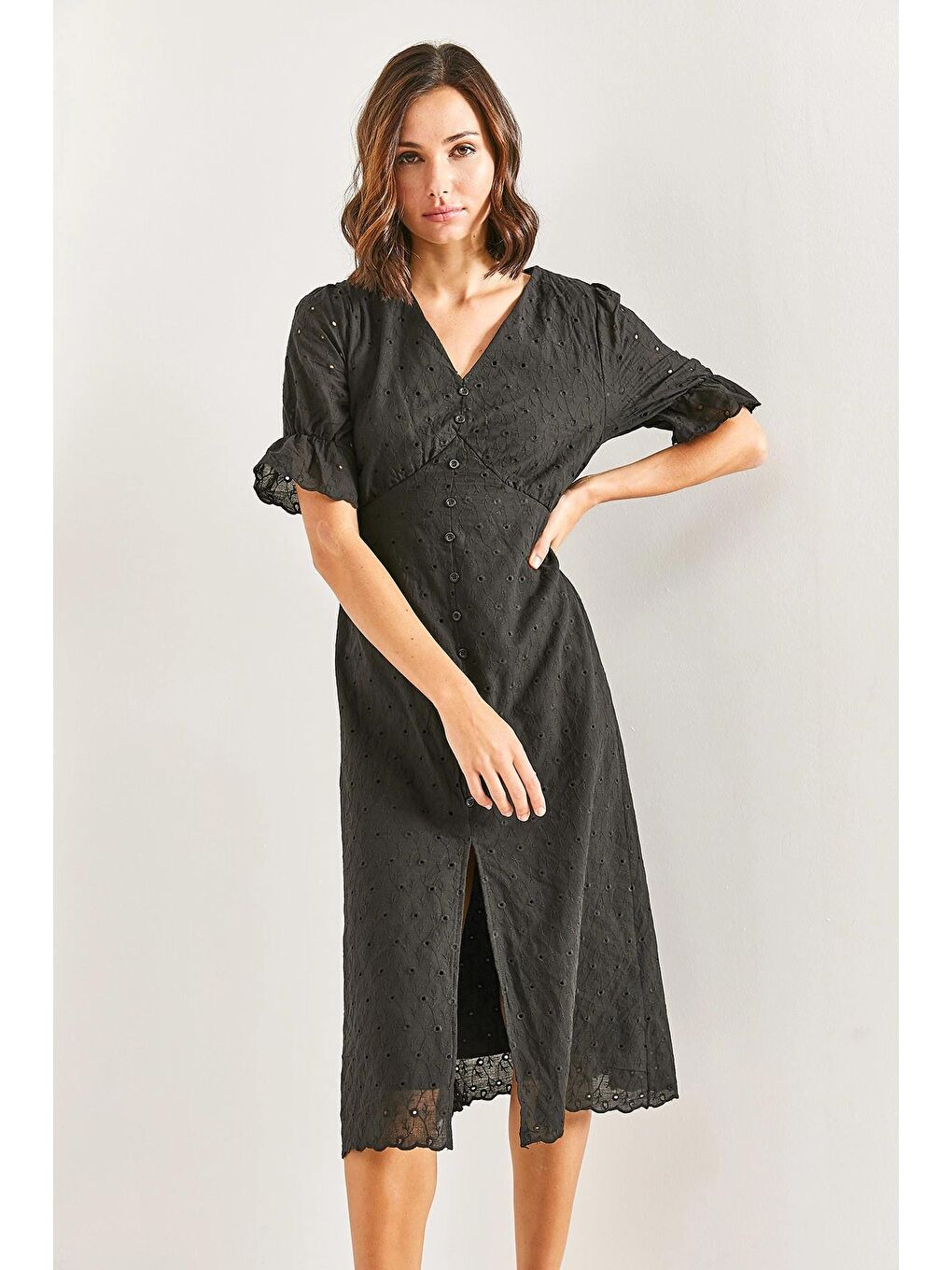 Siyah Kadın Önden Düğmeli Fisto Elbise-2