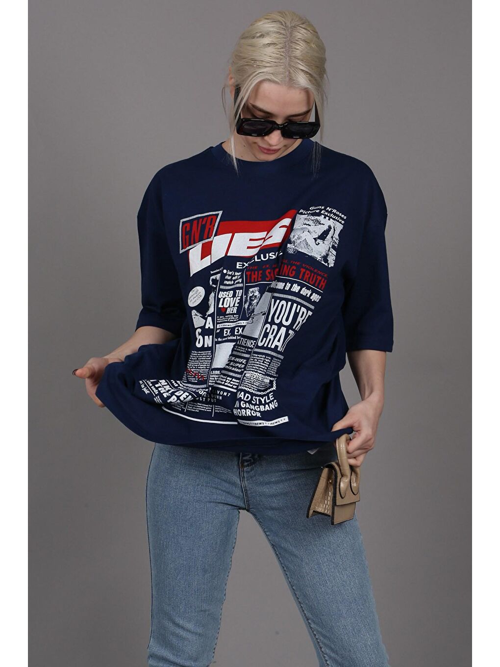 Lacivert Arka Baskılı Over Fit Kadın Tişört Mg1506-4