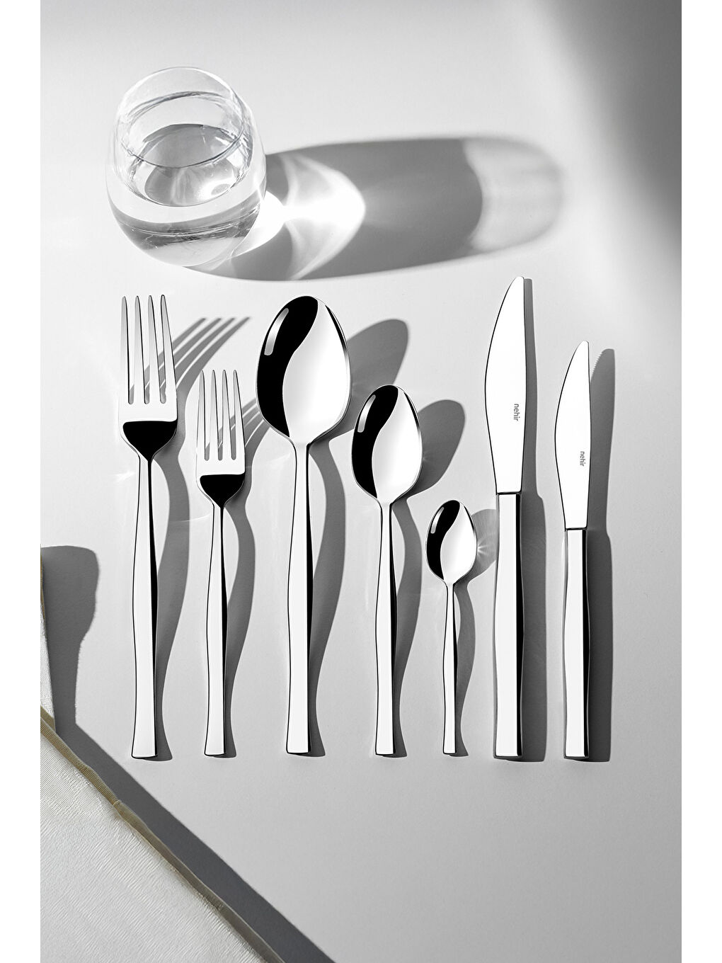 Gri Zarif Sade 12 Kişilik 84 Parça Kutulu Çatal Kaşık Bıçak Takımı