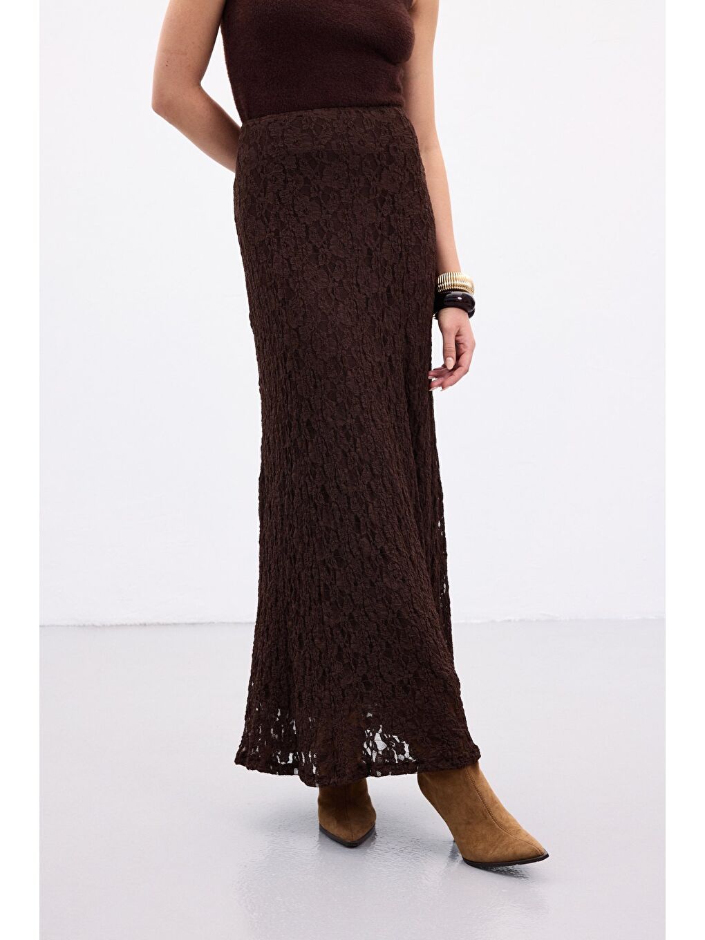 Kahverengi Dantelli Uzun Etek - Kahve-3