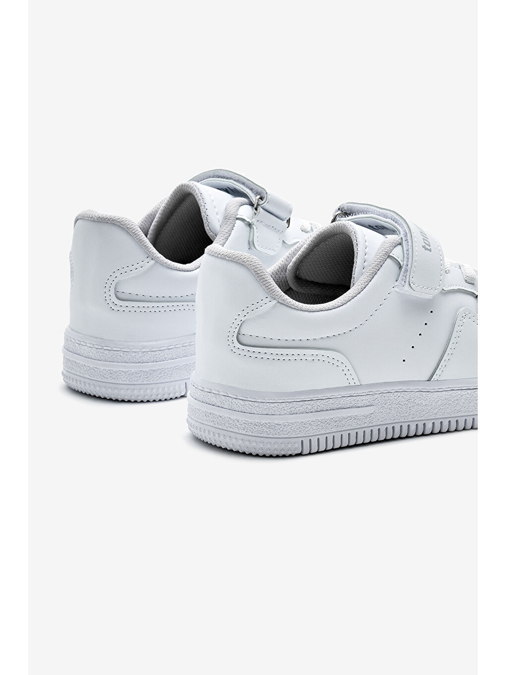 Çocuk Unisex Beyaz Beyaz Termo Taban Cırtlı Lastik Bağcıklı Spor Ayakkabı-4
