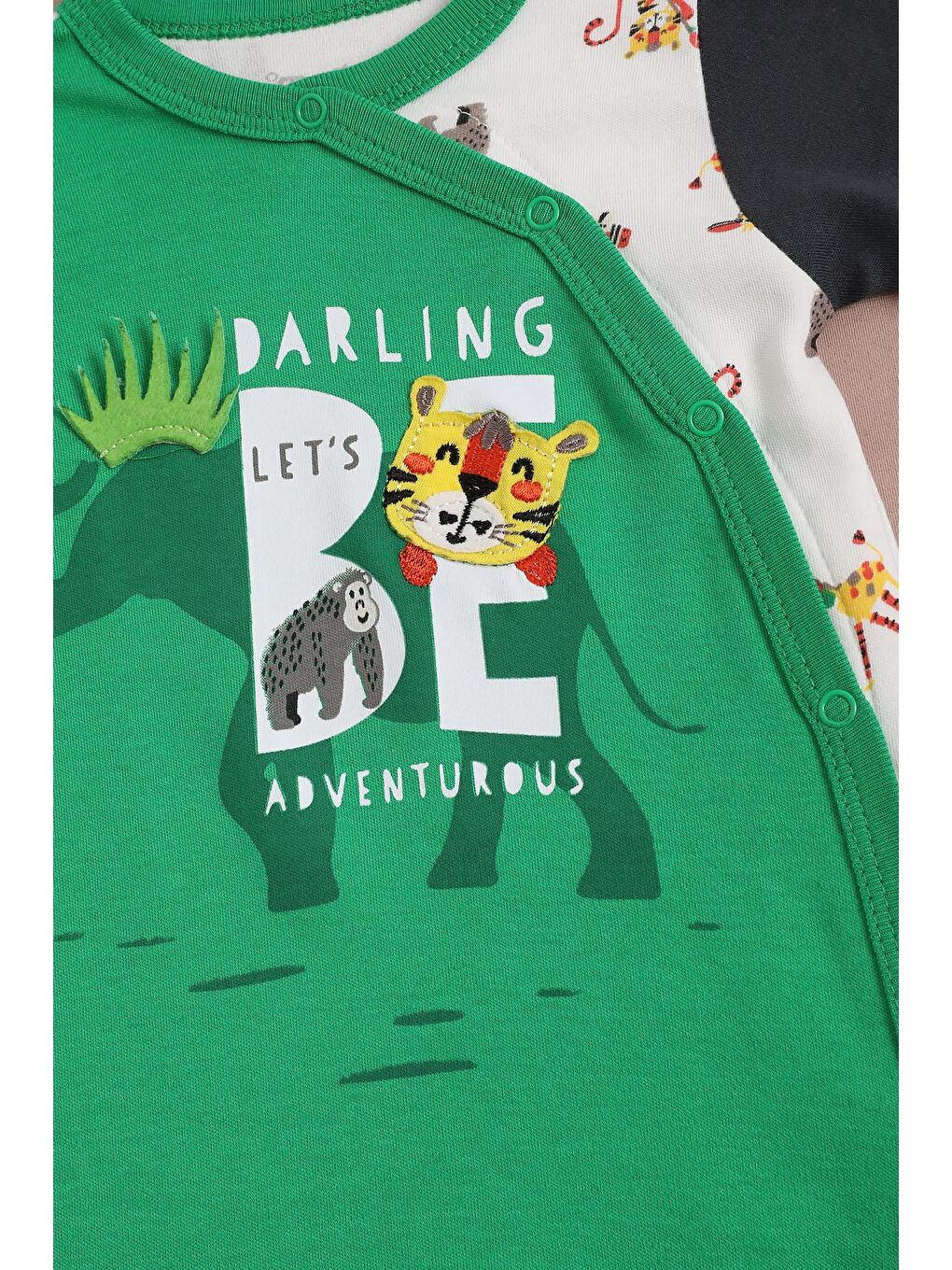 Yeşil Kaplan Baskılı Şapkalı Erkek Bebek Tulum Takımı 16130-2