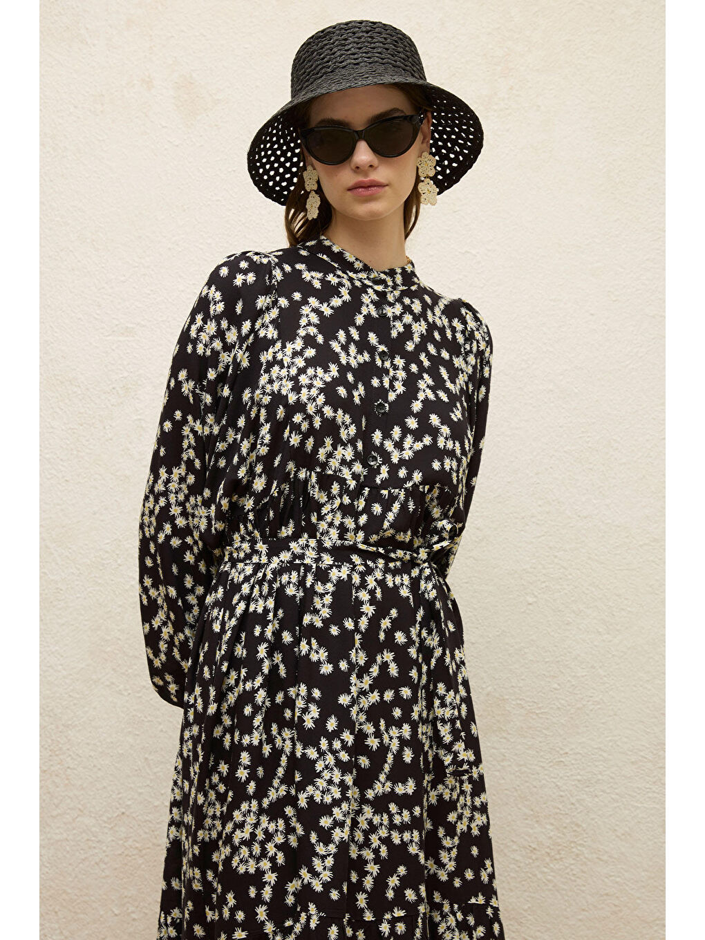 Siyah Viskon Balon Kol Elbise Papatya-1