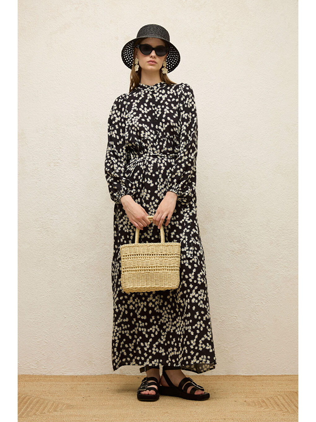 Siyah Viskon Balon Kol Elbise Papatya-5