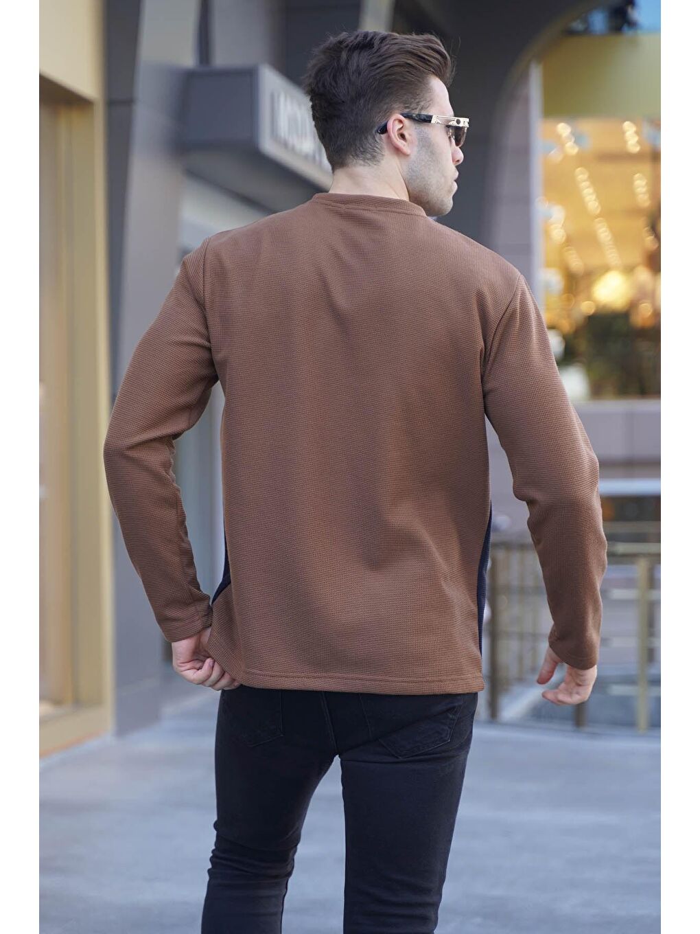 Kahverengi Renk Bloklu Bisiklet Yaka Sweatshirt 6015-1