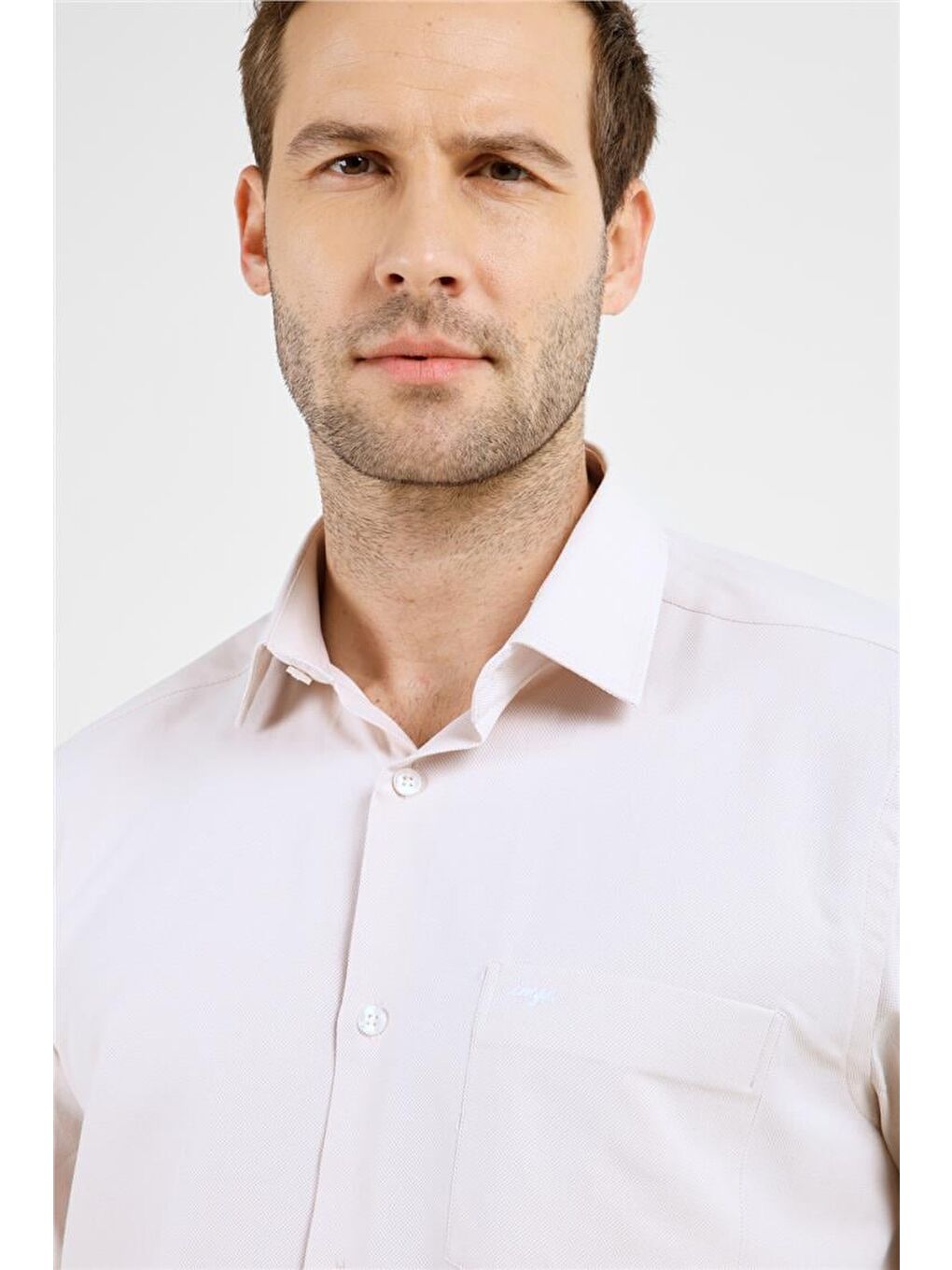 Koyu Bej Sert Yaka Uzun Kol Cepli Comfort Fit Pamuklu Gömlek 1004255285-3