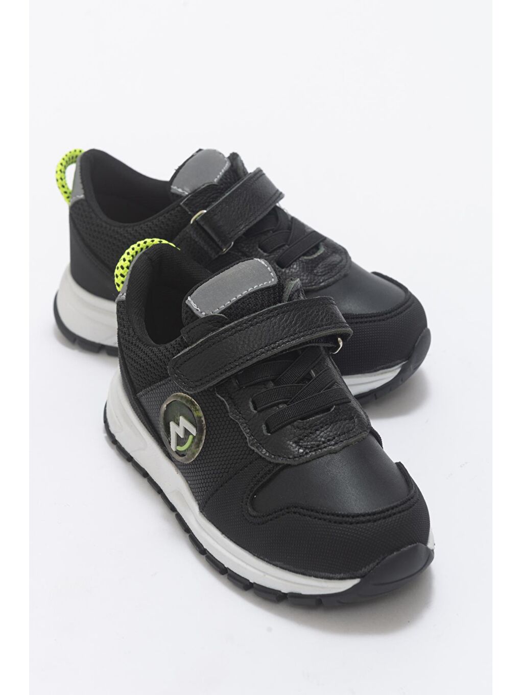 Erkek Çocuk Siyah Hakiki Deri Anatomik Günlük Ayakkabı