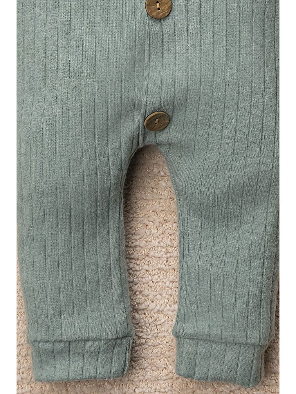 Yeşil Bereli Güneş Armalı Düz Renk Tulum Bebek Takımı-4