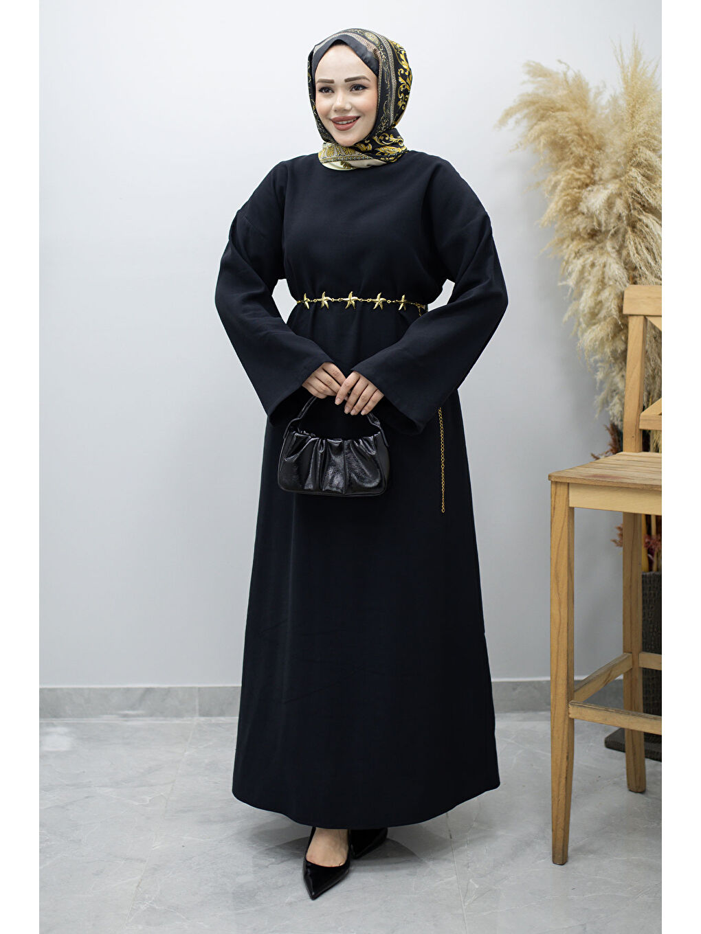 Zincir Kemerli Elbise TSD260191 Siyah-2