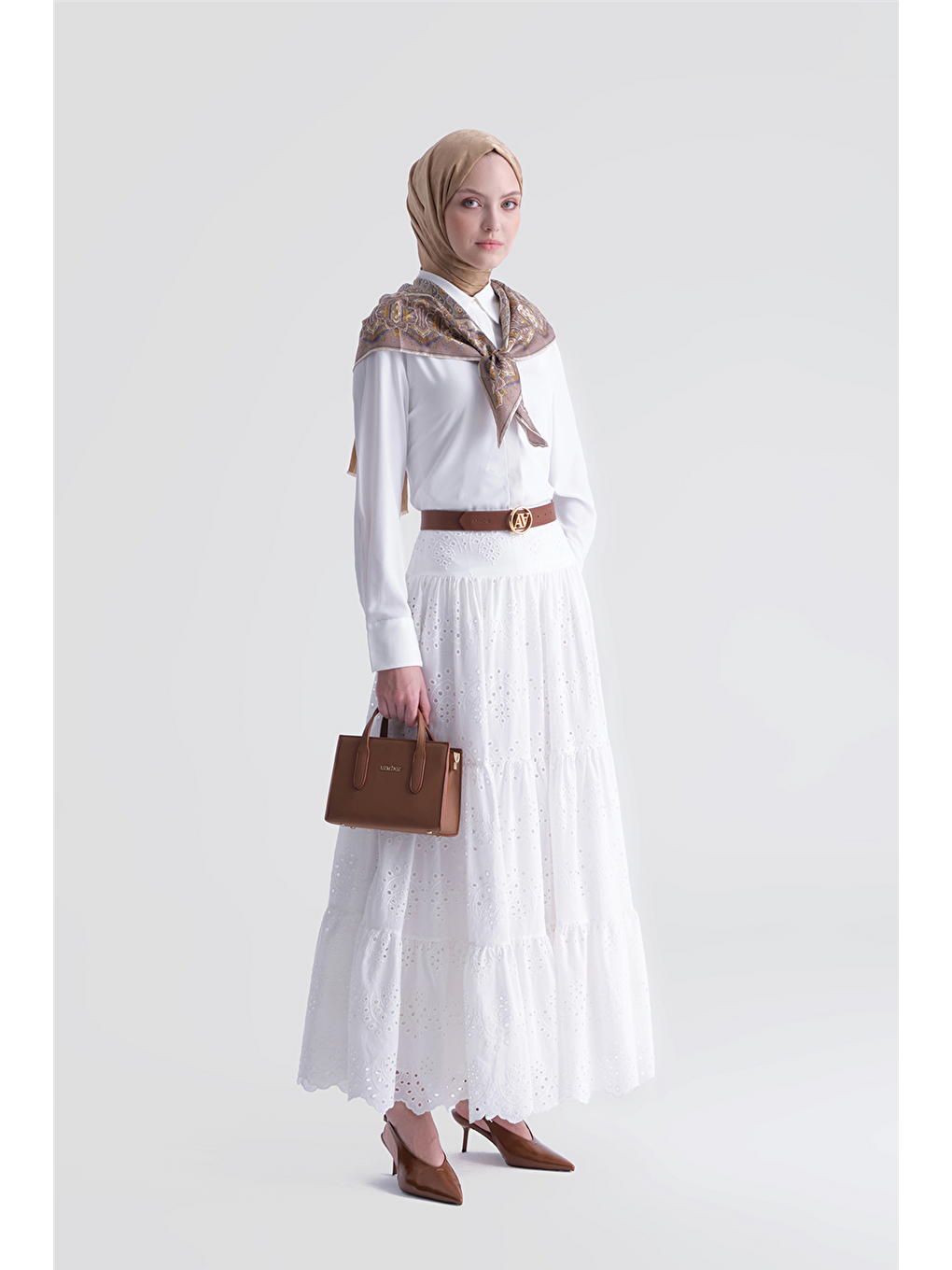 Dantelli Katlı Etek Ekru-2