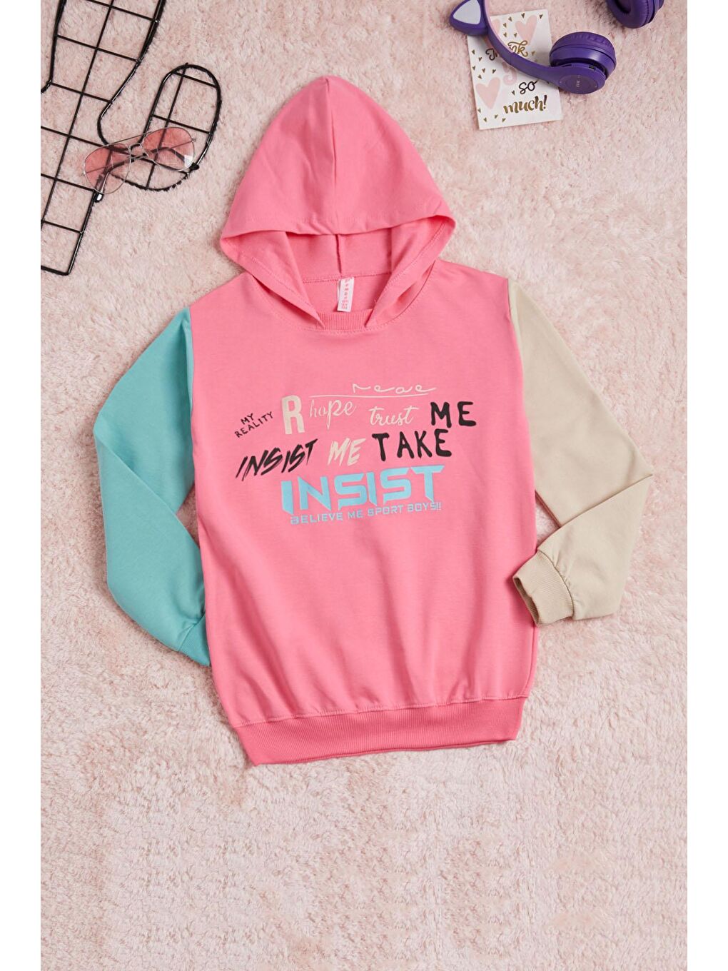Pembe Yazı Baskı Renkli Kollu Kapüşonlu Kız Çocuk Sweatshirt 16296