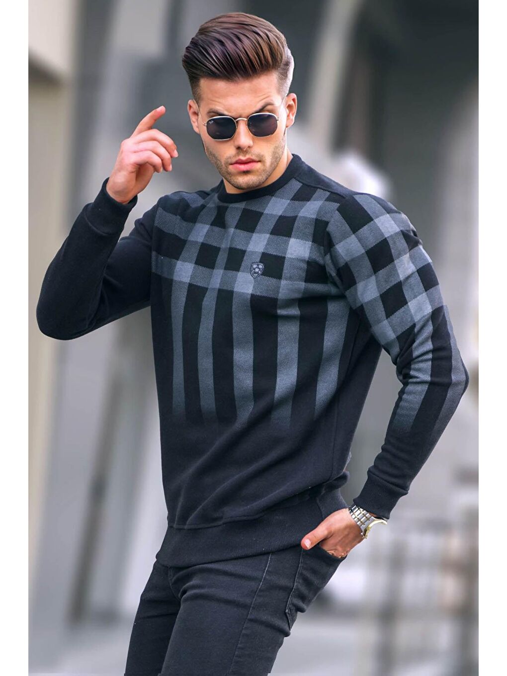 Siyah Bisiklet Yaka Baskılı Sweatshirt 6031