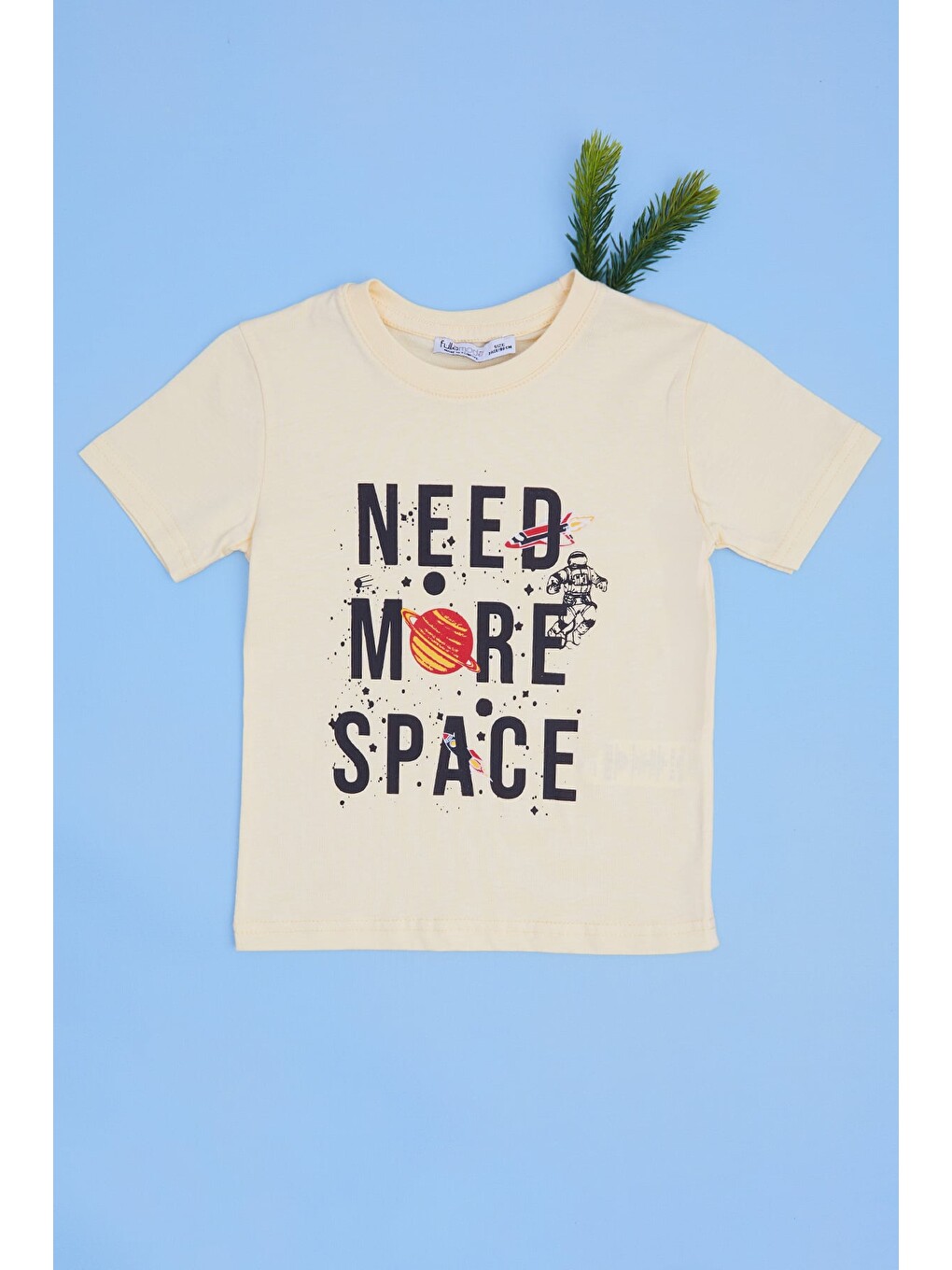 Sarı Need More Space Baskılı Erkek Çocuk Tişört