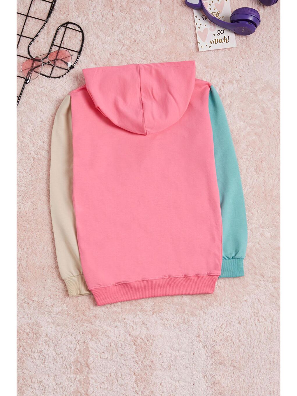 Pembe Yazı Baskı Renkli Kollu Kapüşonlu Kız Çocuk Sweatshirt 16296-4
