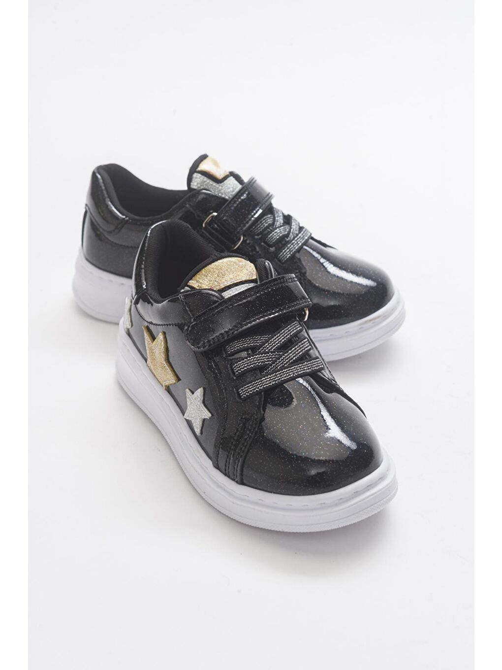 Kız Çocuk Siyah Simli Rugan Deri Anatomik Günlük Ayakkabı