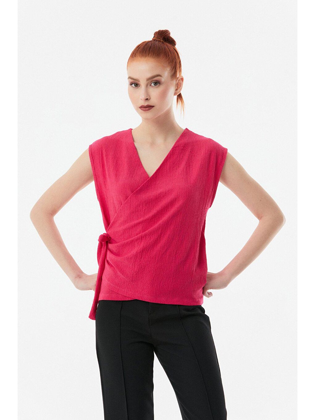 Fuşya Bürümcük Kumaş Yandan Bağlamalı Bluz