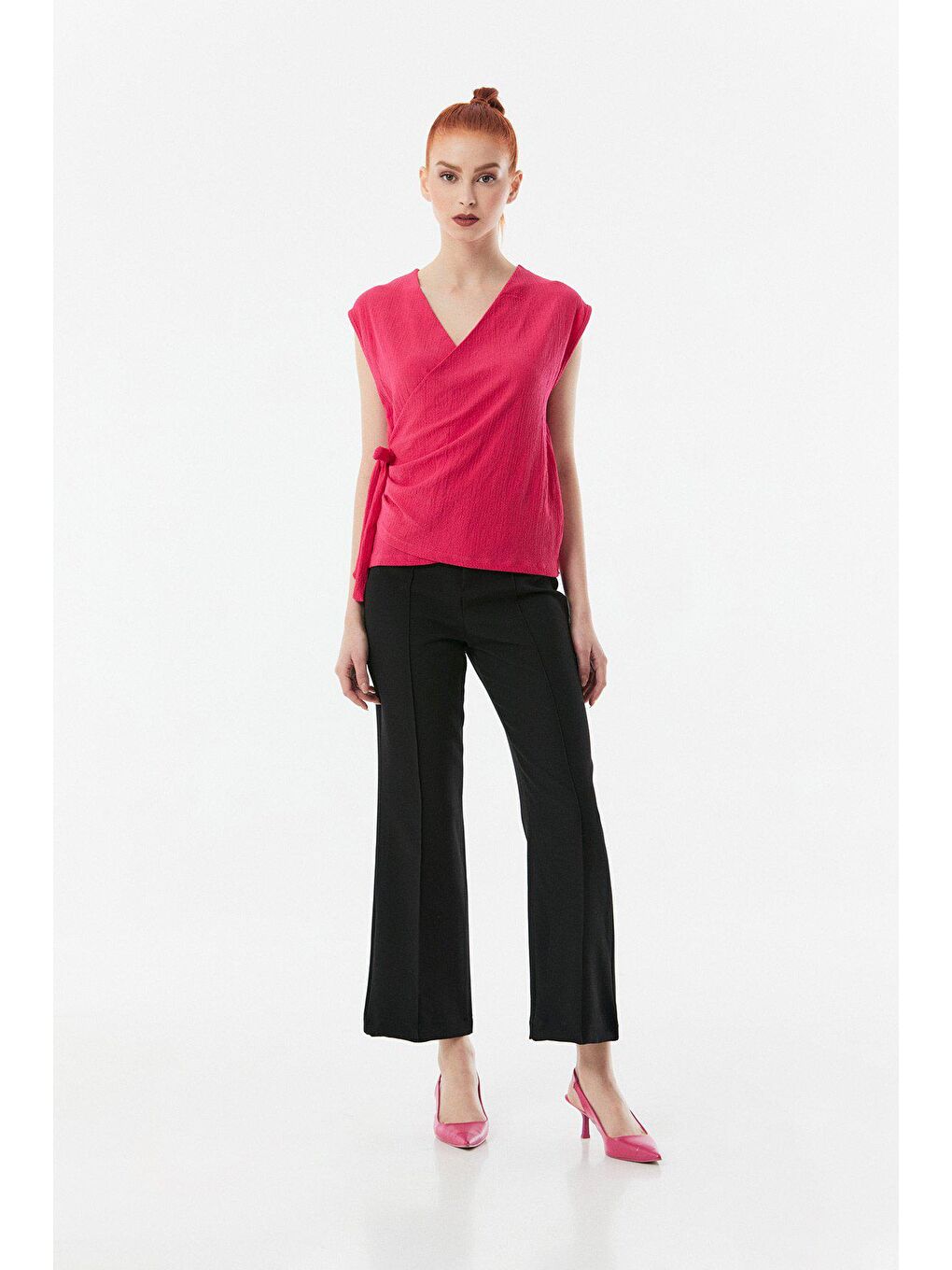 Fuşya Bürümcük Kumaş Yandan Bağlamalı Bluz-1