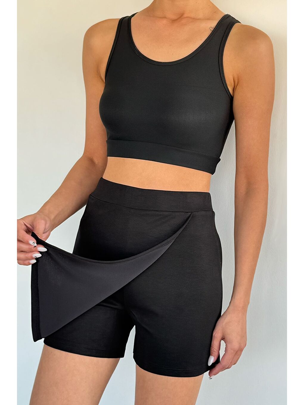 Siyah Kadın Bel Lastikli Modal Kumaş Şort Etek-2