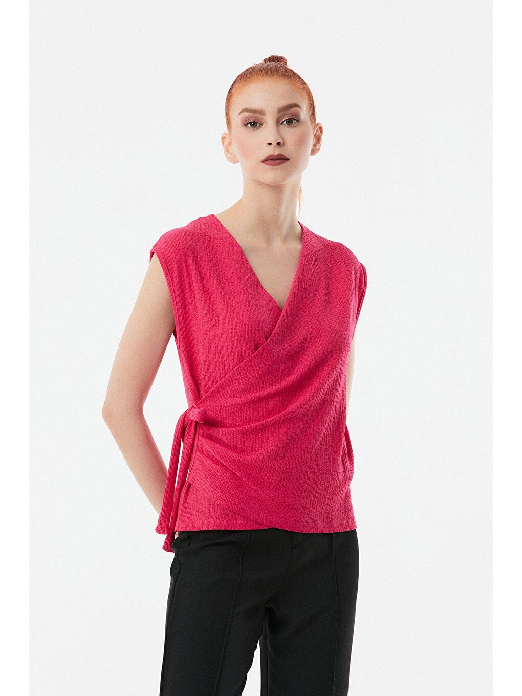 Fuşya Bürümcük Kumaş Yandan Bağlamalı Bluz-4