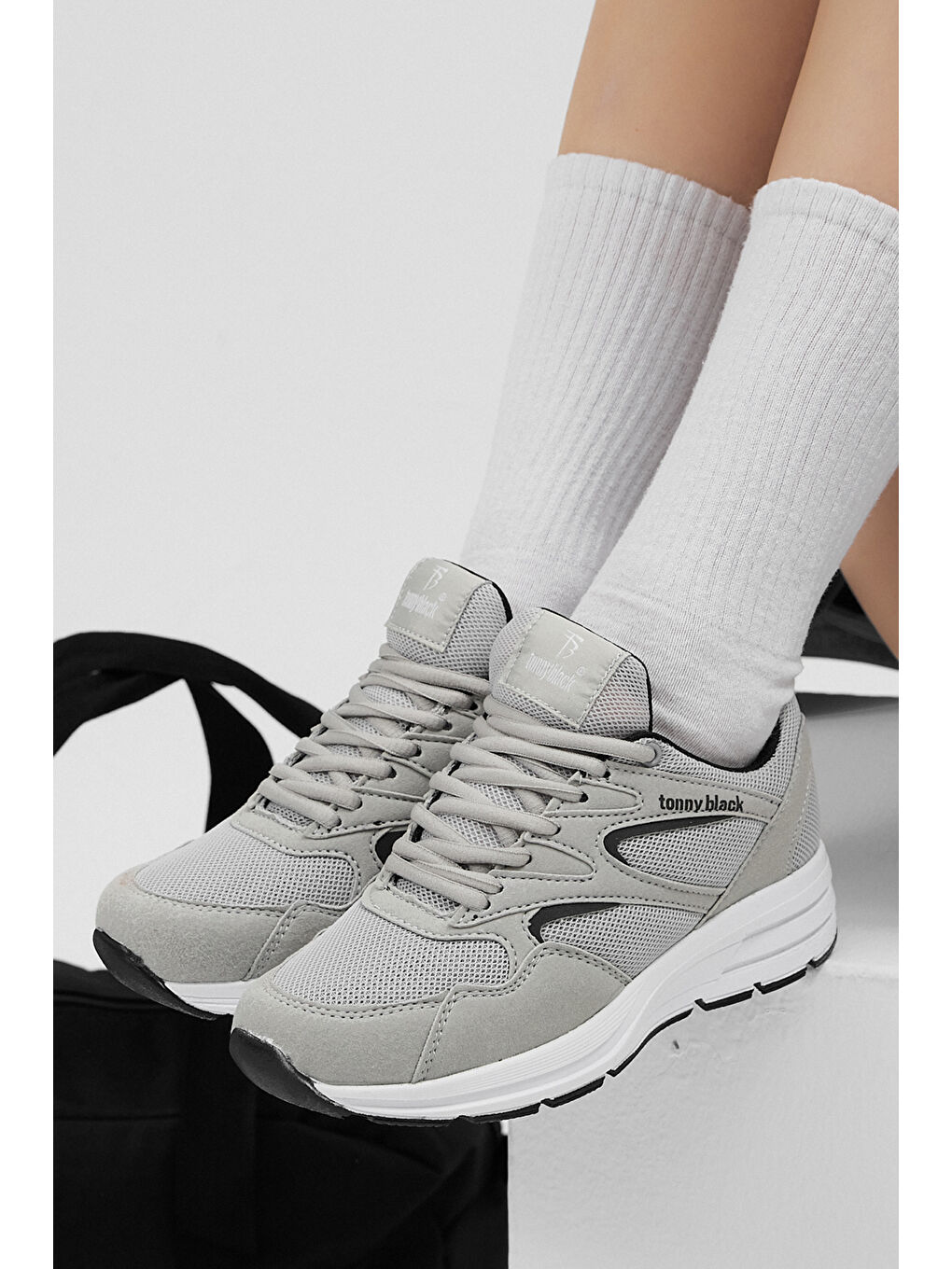 Gri Unisex Buz Poli Taban Nefes Alabilen Kumaş Bağcıklı Spor Ayakkabı