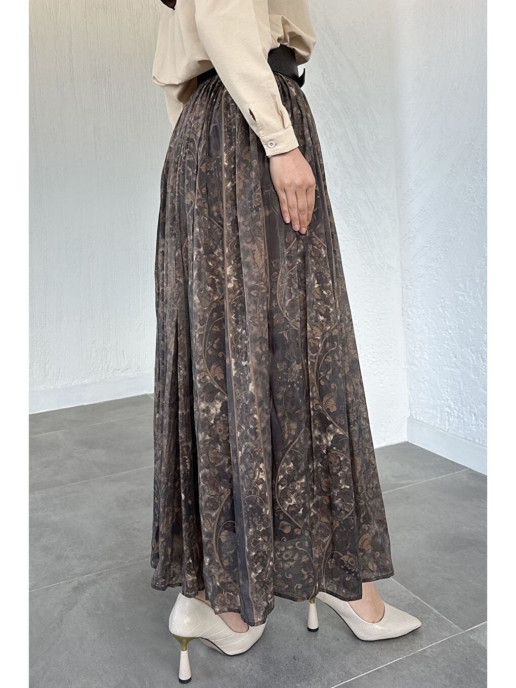 Kahverengi Perry Bel Lastikli Piliseli Desenli Tesettür Etek-9