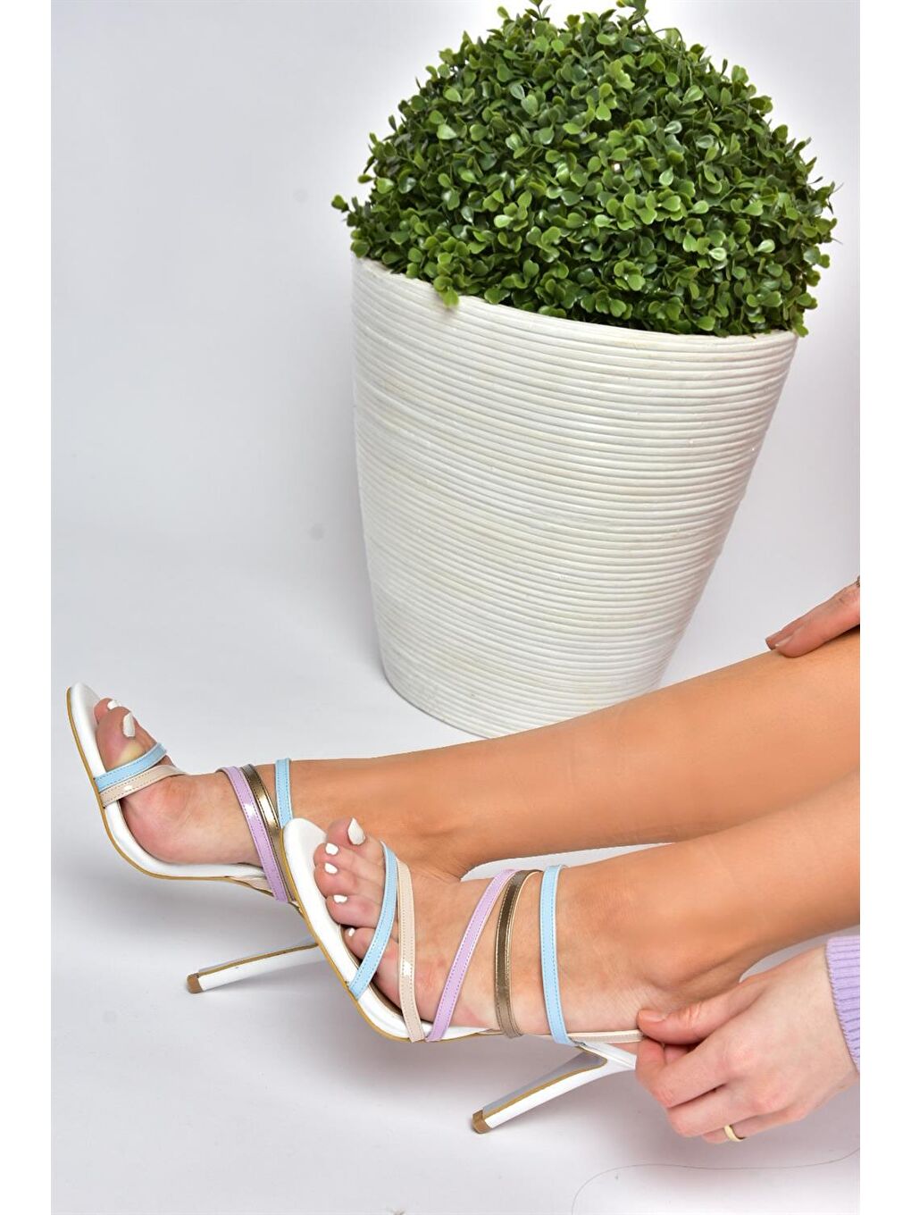 P404940008 Beyaz Rugan İnce Topuklu Kadın Abiye Ayakkabı-2